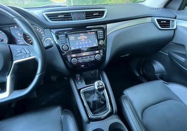 Nissan Qashqai cena 79900 przebieg: 92000, rok produkcji 2019 z Lipsko małe 781